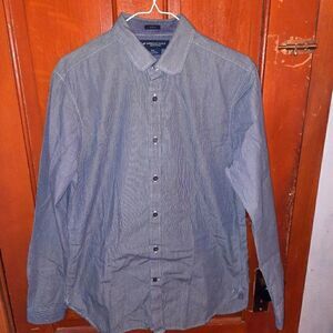 American Eagle Outfitters shirt 